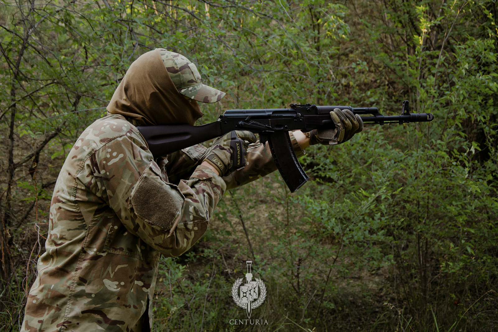 ЦЕНТУРІЯ ЗАПОРІЖЖЯ ПРОКАЧУЄ НАВИЧКИ СТРІЛЬБИ НА ПОЛІГОНІ