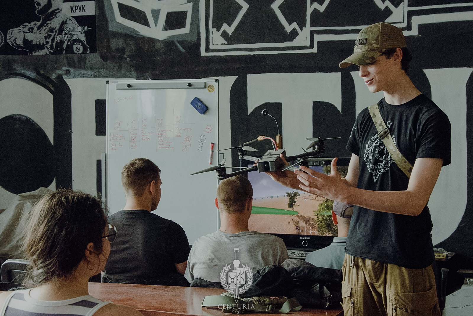 ЦЕНТУРІЯ ВРИВАЄТЬСЯ У СВІТ FPV-ПОЛЬОТІВ