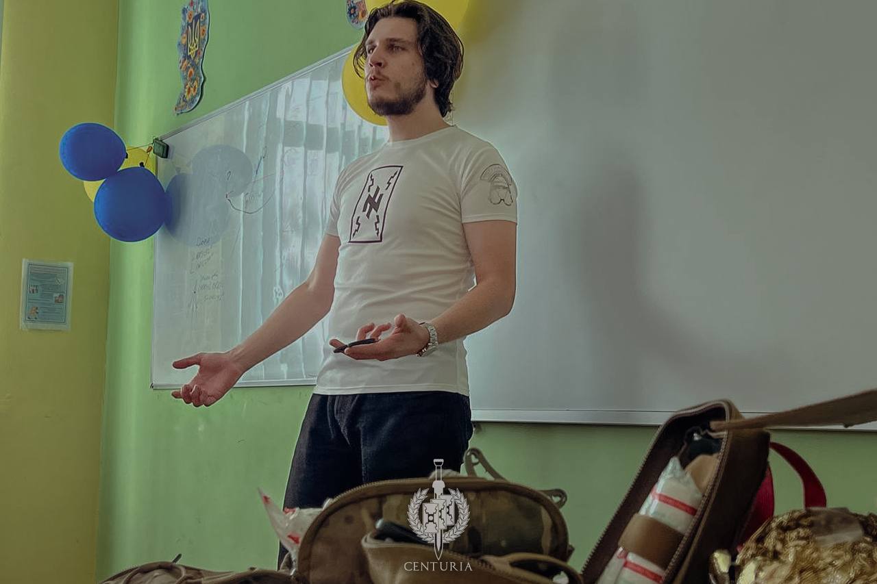 ЦЕНТУРІЯ ПРОВЕЛА УРОК МУЖНОСТІ В ІВАНО-ФРАНКІВСЬКУ